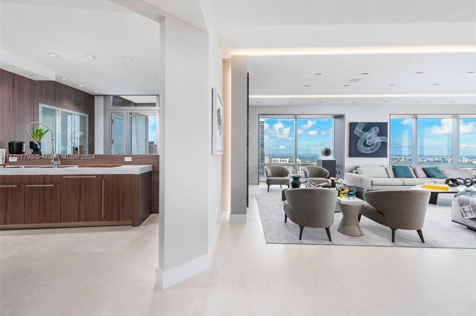 Small Image of 1425 BRICKELL AVE #59E, Miami Number 50