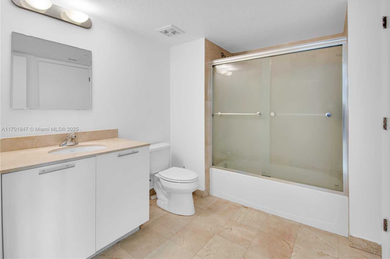 Small Image of 1800 NORTH BAYSHORE DR #3510, Miami Number 15