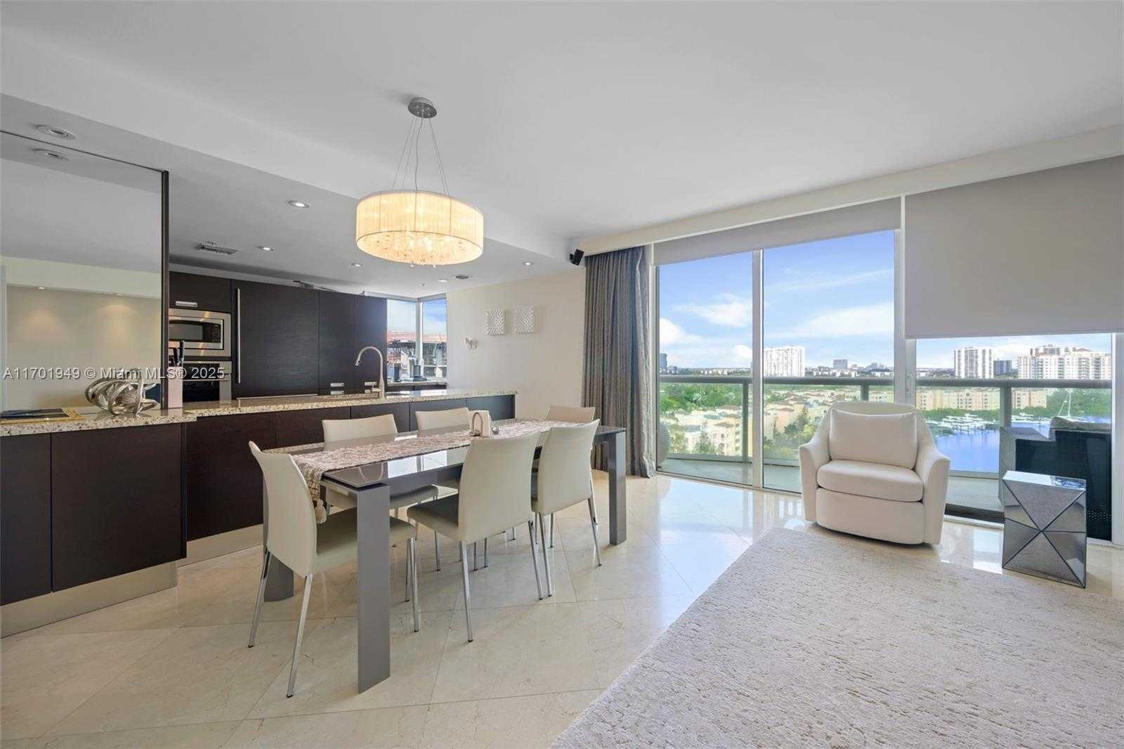 Small Image of 19400 TURNBERRY WAY #1012, Aventura Number 2