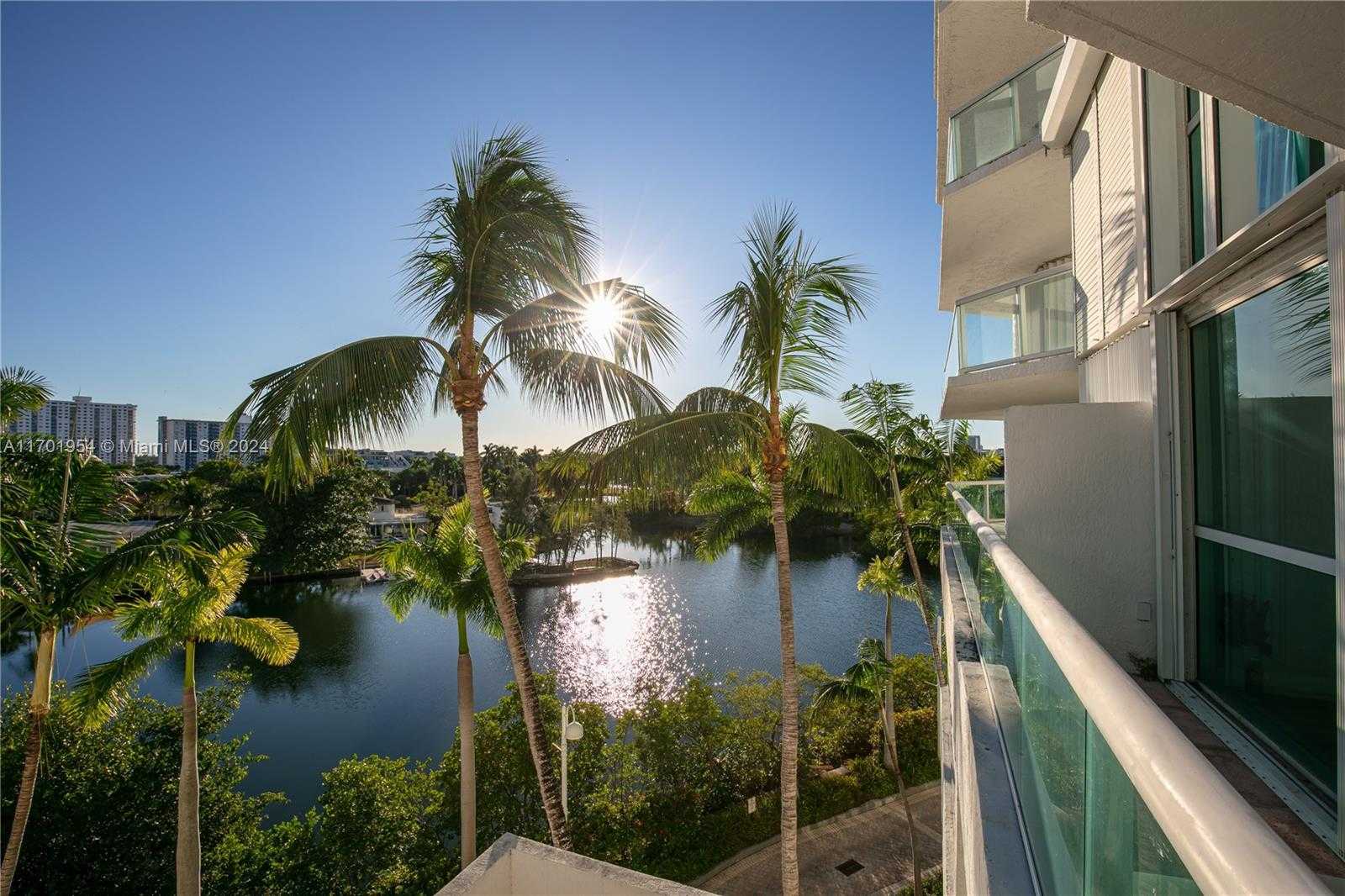 Small Image of 16500 COLLINS AVE #1451, Sunny Isles Beach Number 28