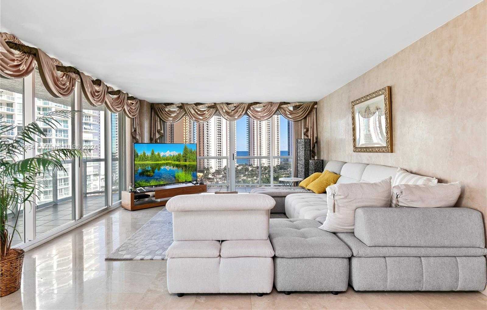 Small Image of 16500 COLLINS AVE #1451, Sunny Isles Beach Number 6