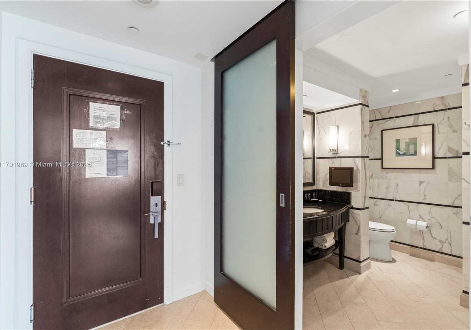Small Image of 4391 COLLINS AVE #719, Miami Beach Number 19