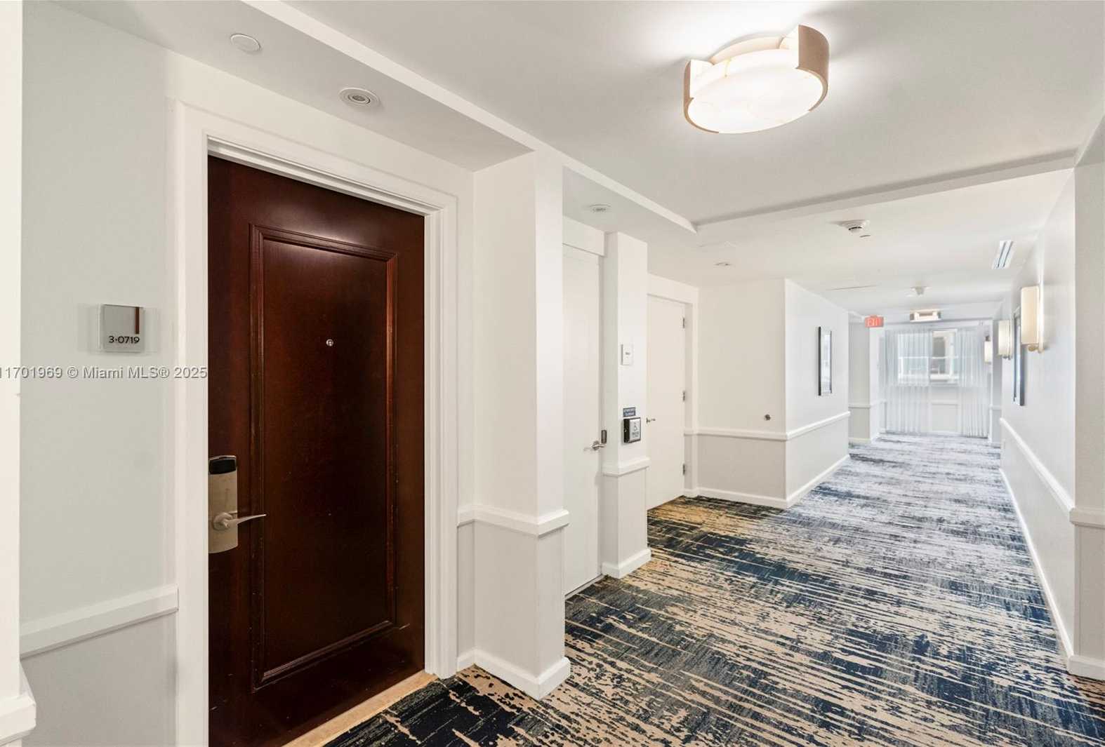 Small Image of 4391 COLLINS AVE #719, Miami Beach Number 21