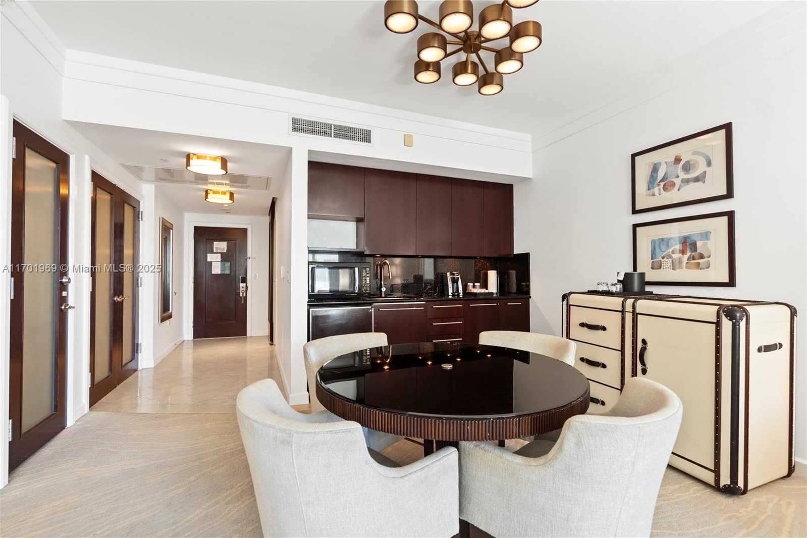 Small Image of 4391 COLLINS AVE #719, Miami Beach Number 7