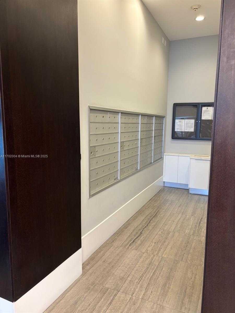 Small Image of 140 SOUTH DIXIE HWY #905, Hollywood Number 20