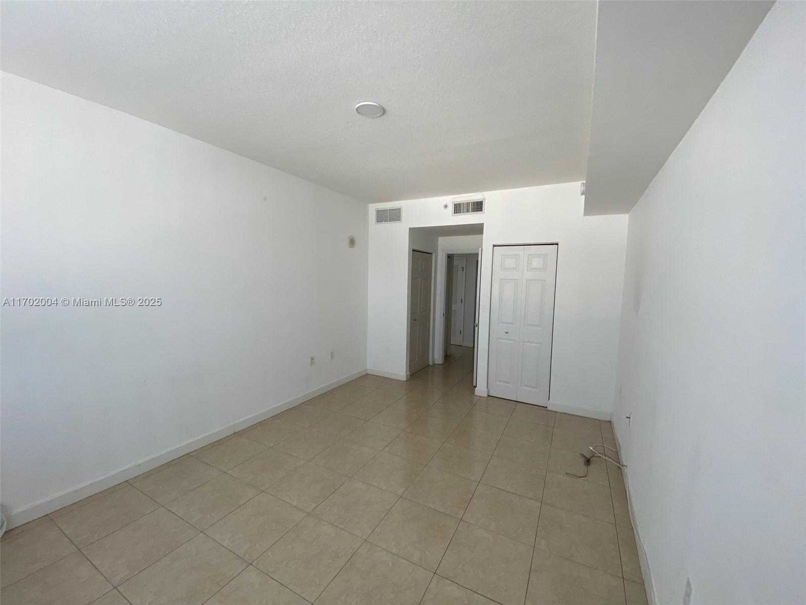 Small Image of 140 SOUTH DIXIE HWY #905, Hollywood Number 7