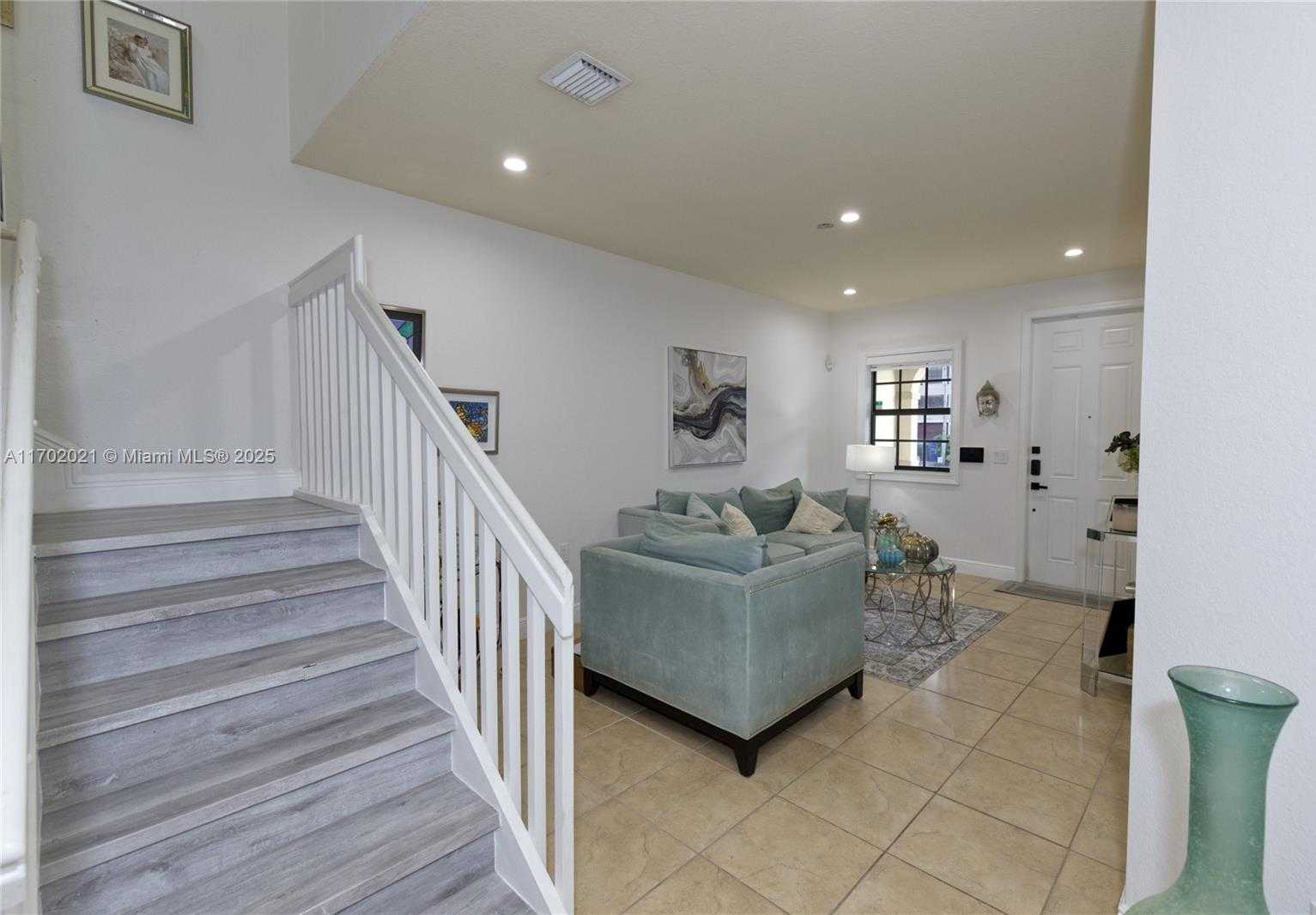 Small Image of 15435 SOUTH WEST 119TH TER #15435, Miami Number 20