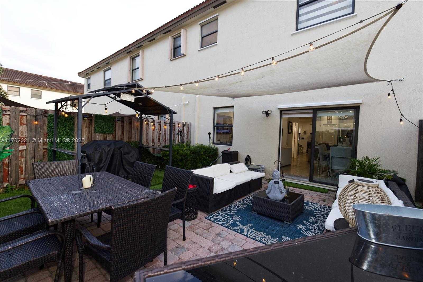 Small Image of 15435 SOUTH WEST 119TH TER #15435, Miami Number 24