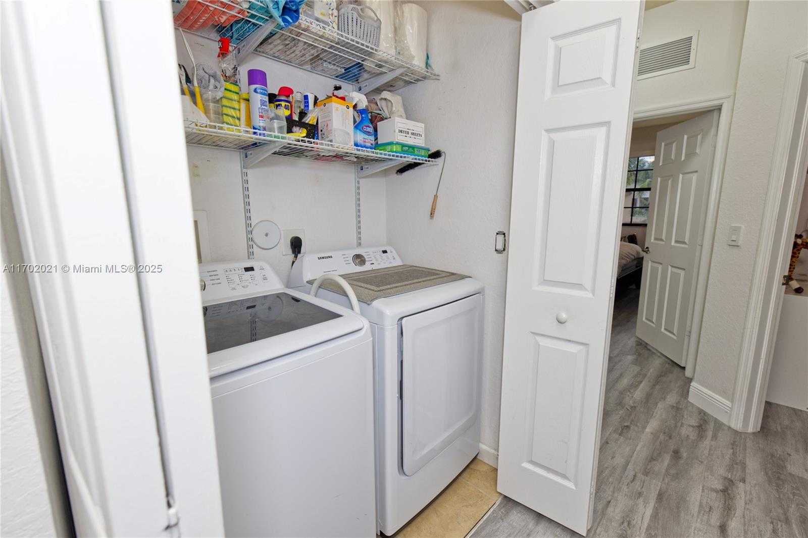 Small Image of 15435 SOUTH WEST 119TH TER #15435, Miami Number 34