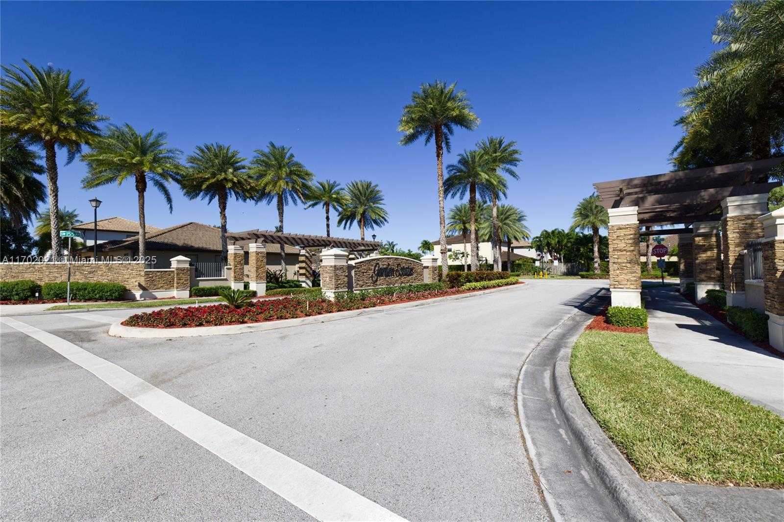 Small Image of 15435 SOUTH WEST 119TH TER #15435, Miami Number 43