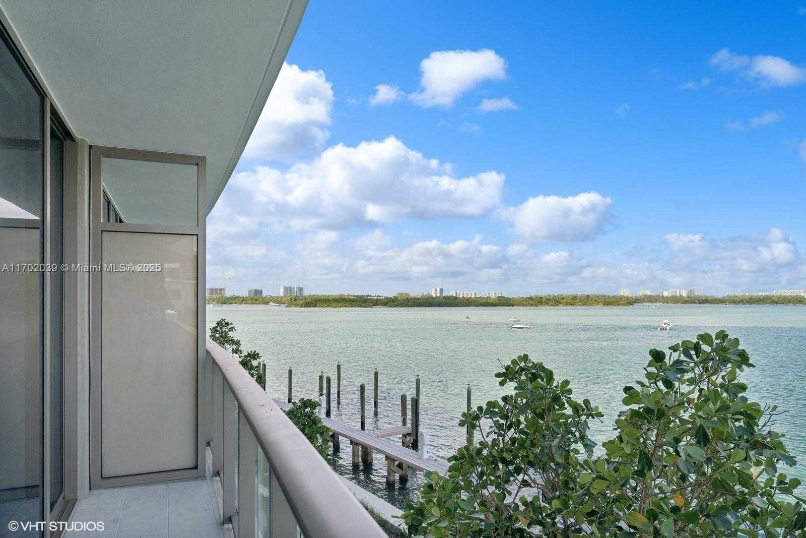 Small Image of 1135 103 #304, Bay Harbor Islands Number 59
