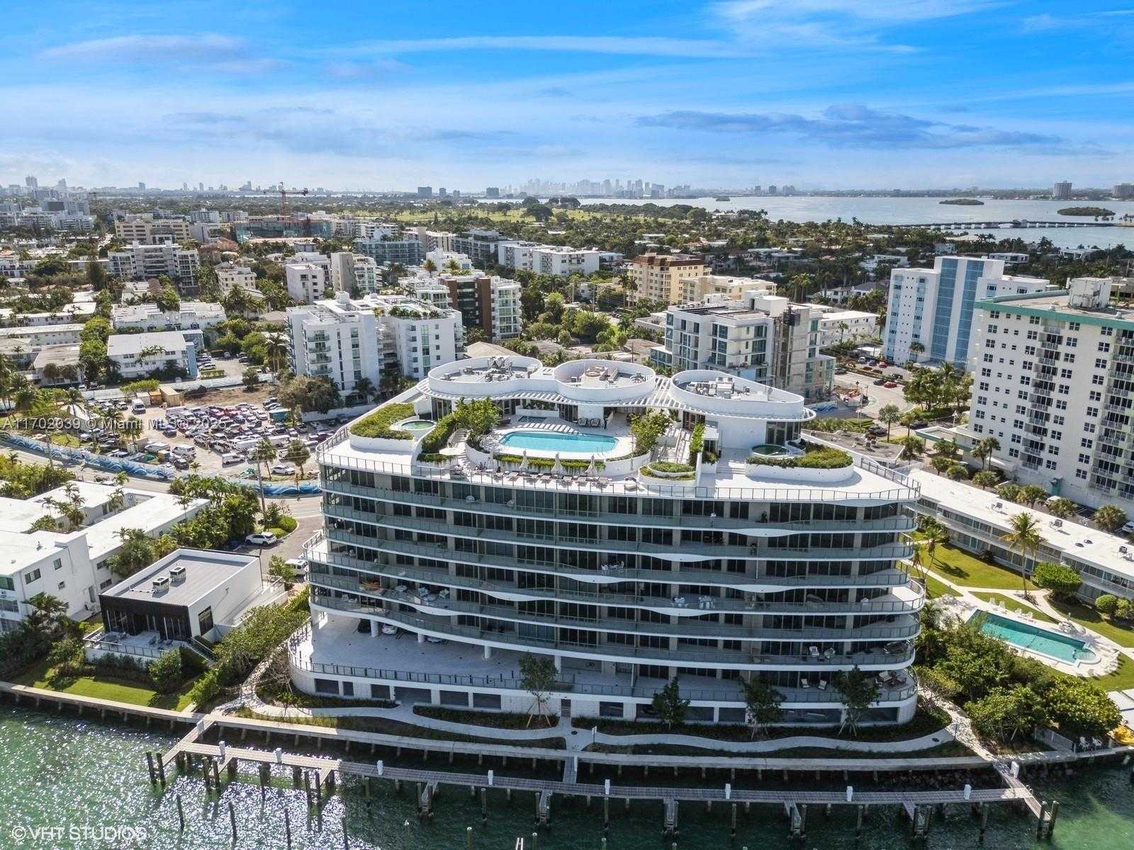 Small Image of 1135 103 #304, Bay Harbor Islands Number 68