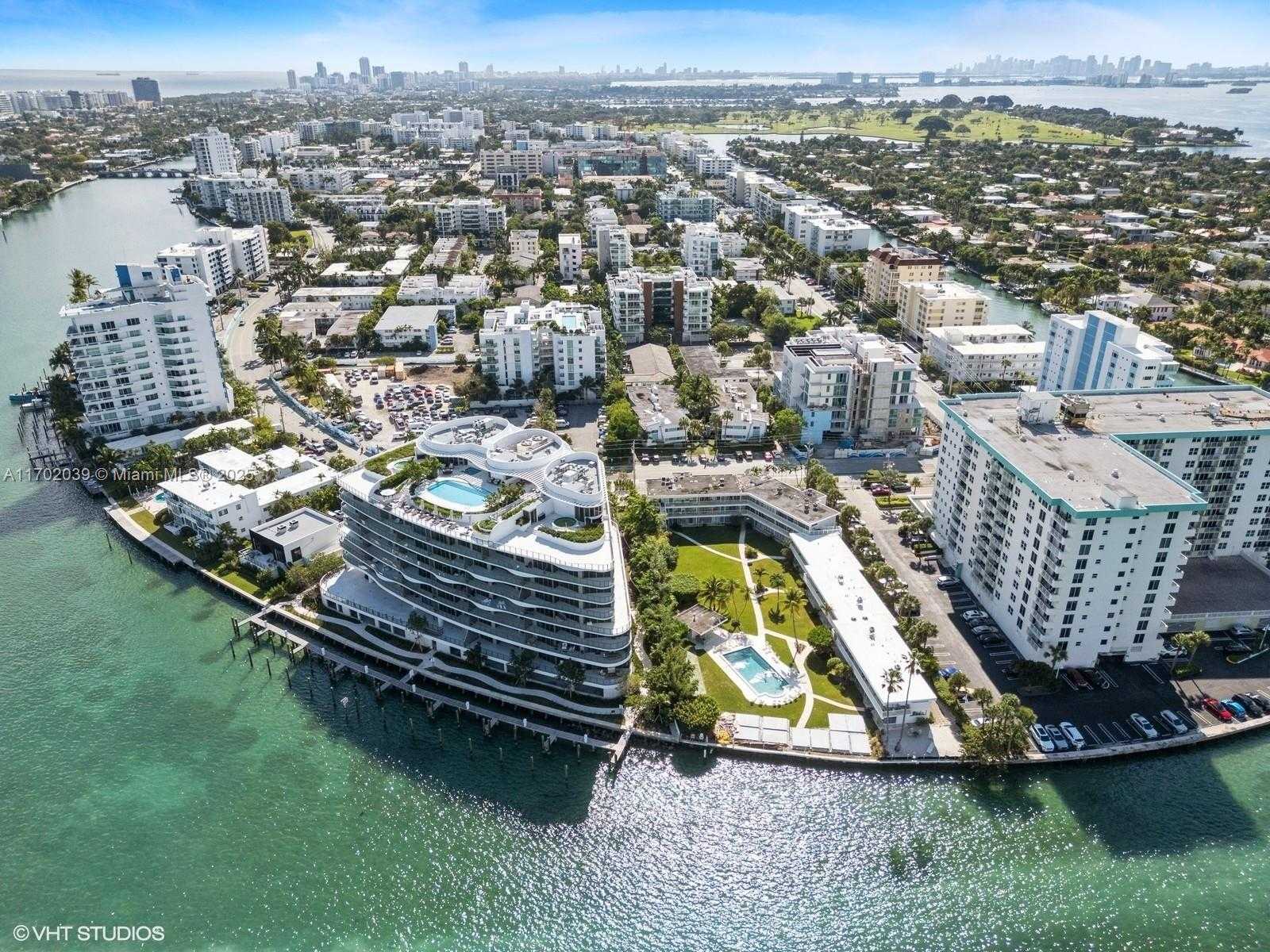 Small Image of 1135 103 #304, Bay Harbor Islands Number 69