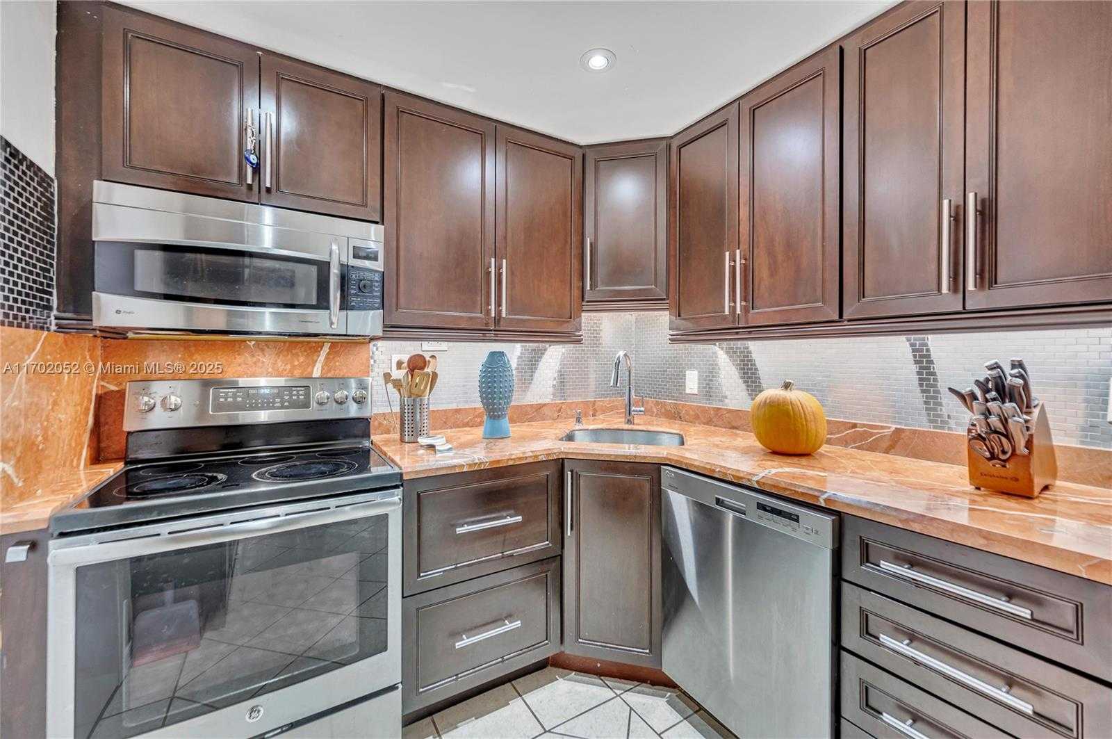 Small Image of 10000 WEST BAY HARBOR DR #401, Bay Harbor Islands Number 19