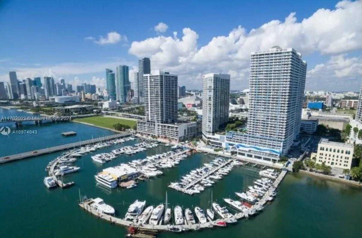 Small Image of 1717 NORTH BAYSHORE DR #A-3451, Miami Number 9