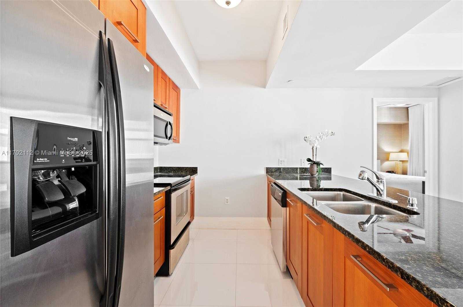 Small Image of 4100 SALZEDO ST #816, Coral Gables Number 11