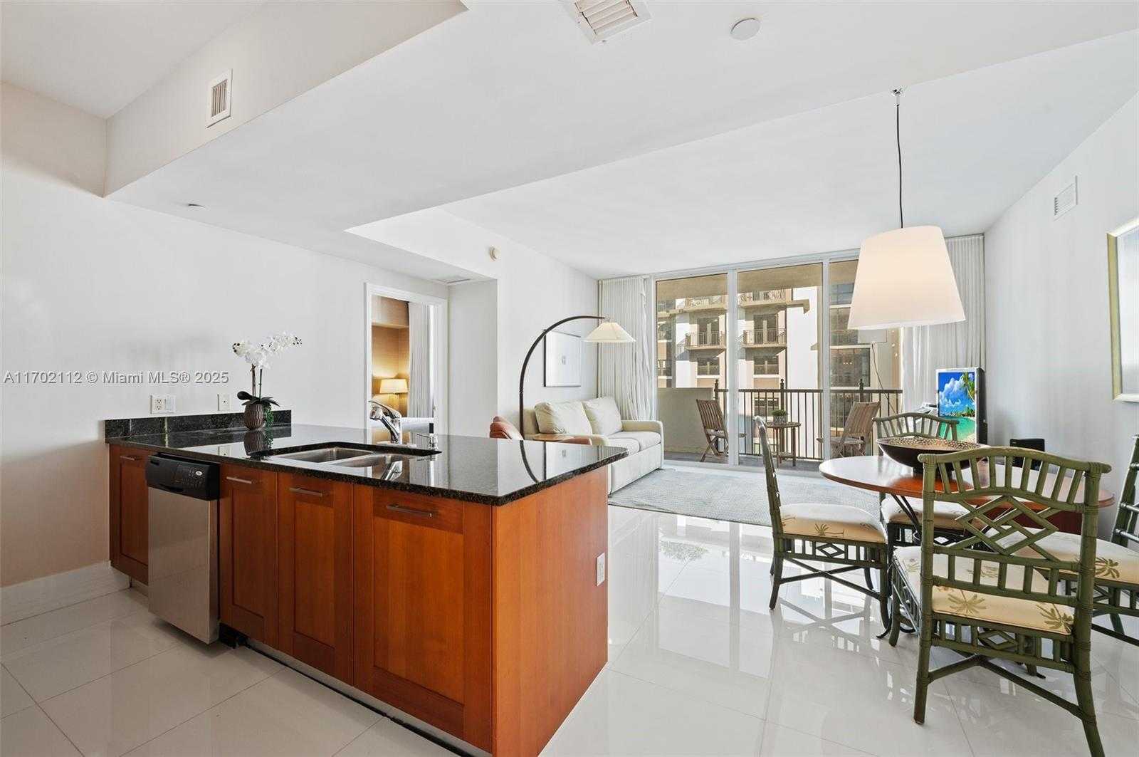 Small Image of 4100 SALZEDO ST #816, Coral Gables Number 14
