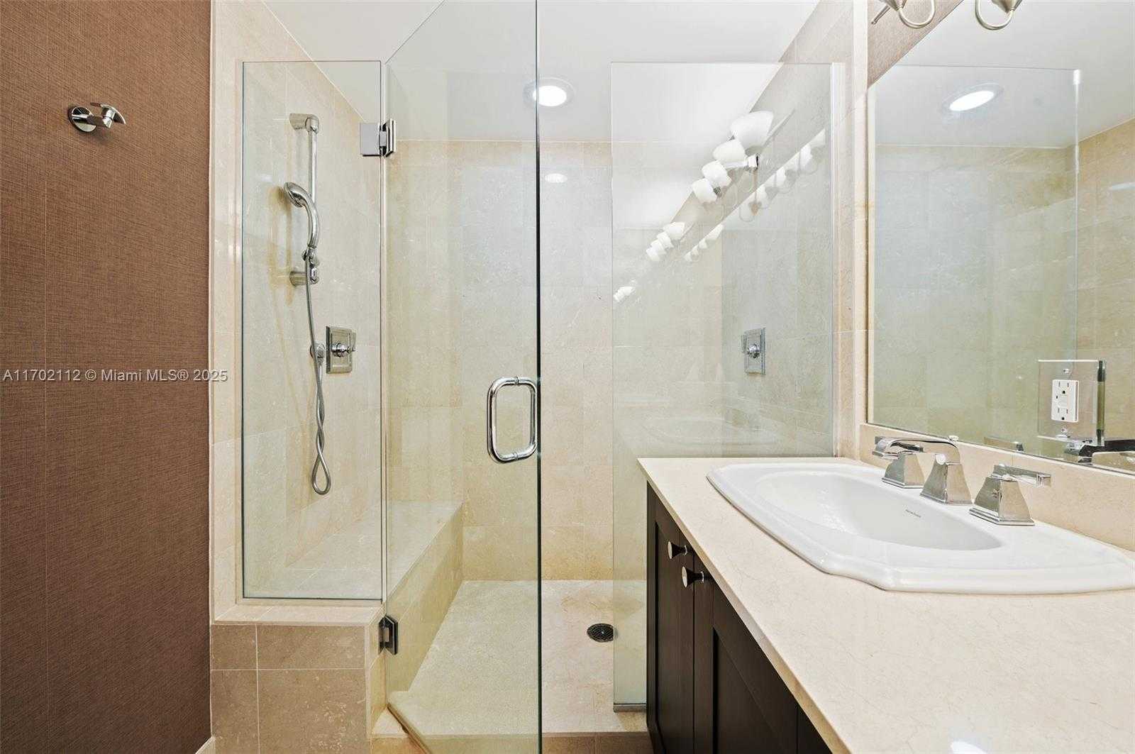 Small Image of 4100 SALZEDO ST #816, Coral Gables Number 18