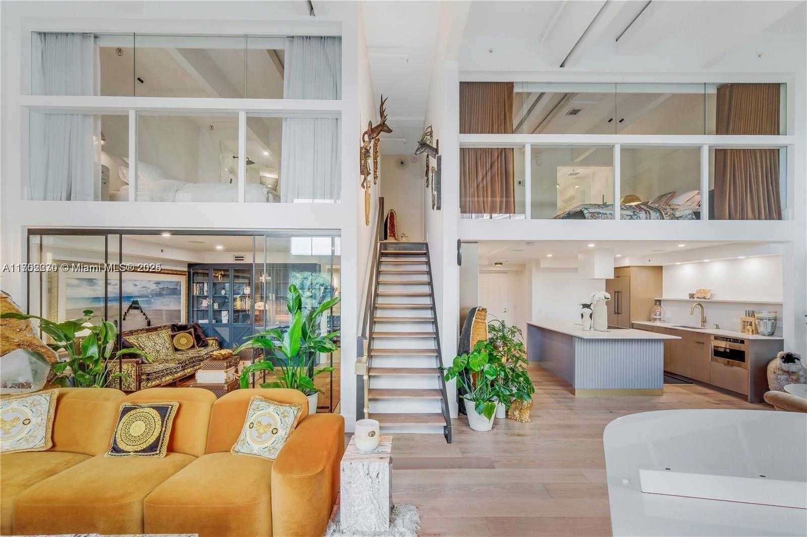 Small Image of 101 Clematis St, West Palm Beach, FL 33401, USA Number 16