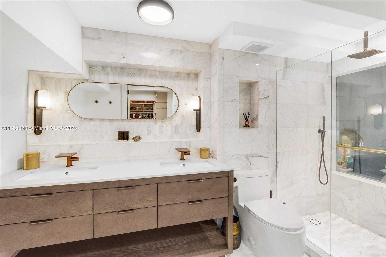 Small Image of 101 Clematis St, West Palm Beach, FL 33401, USA Number 23