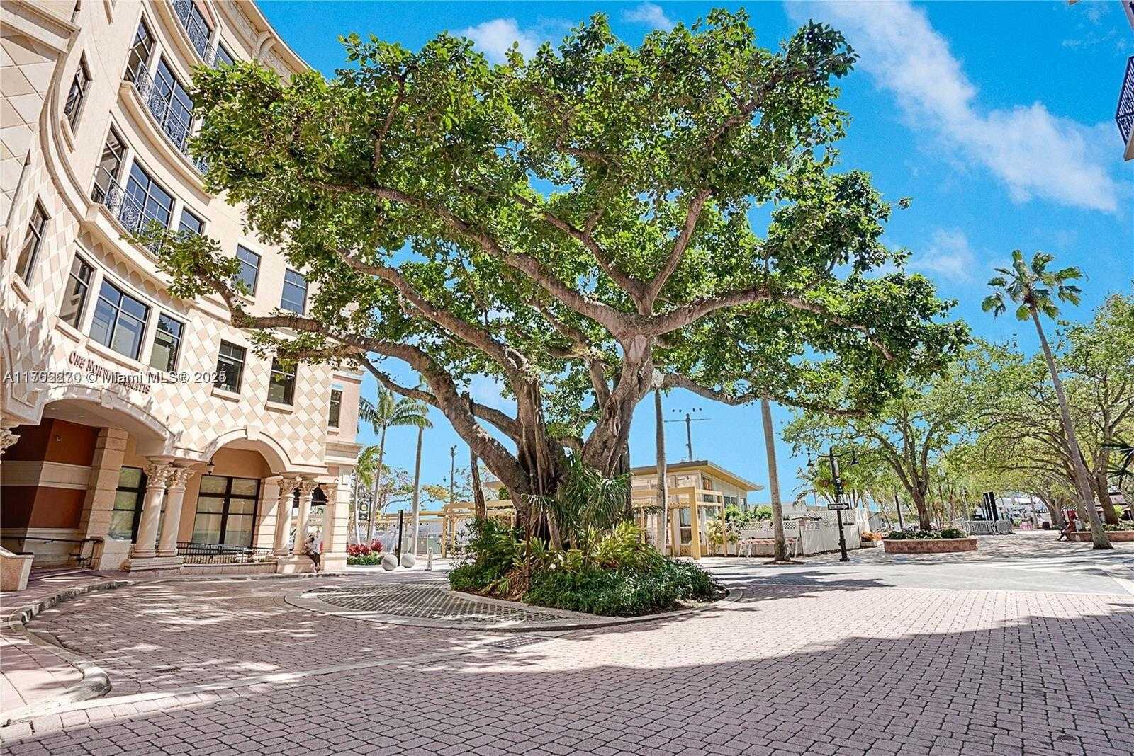 Small Image of 101 Clematis St, West Palm Beach, FL 33401, USA Number 35