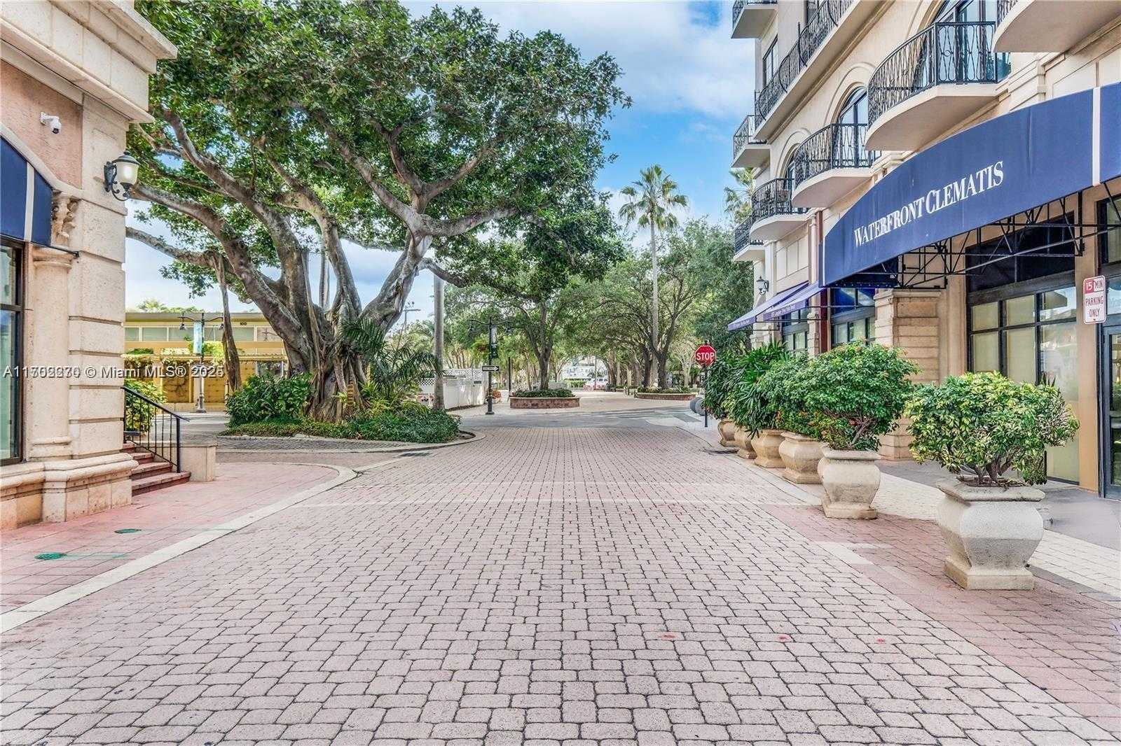 Small Image of 101 Clematis St, West Palm Beach, FL 33401, USA Number 36
