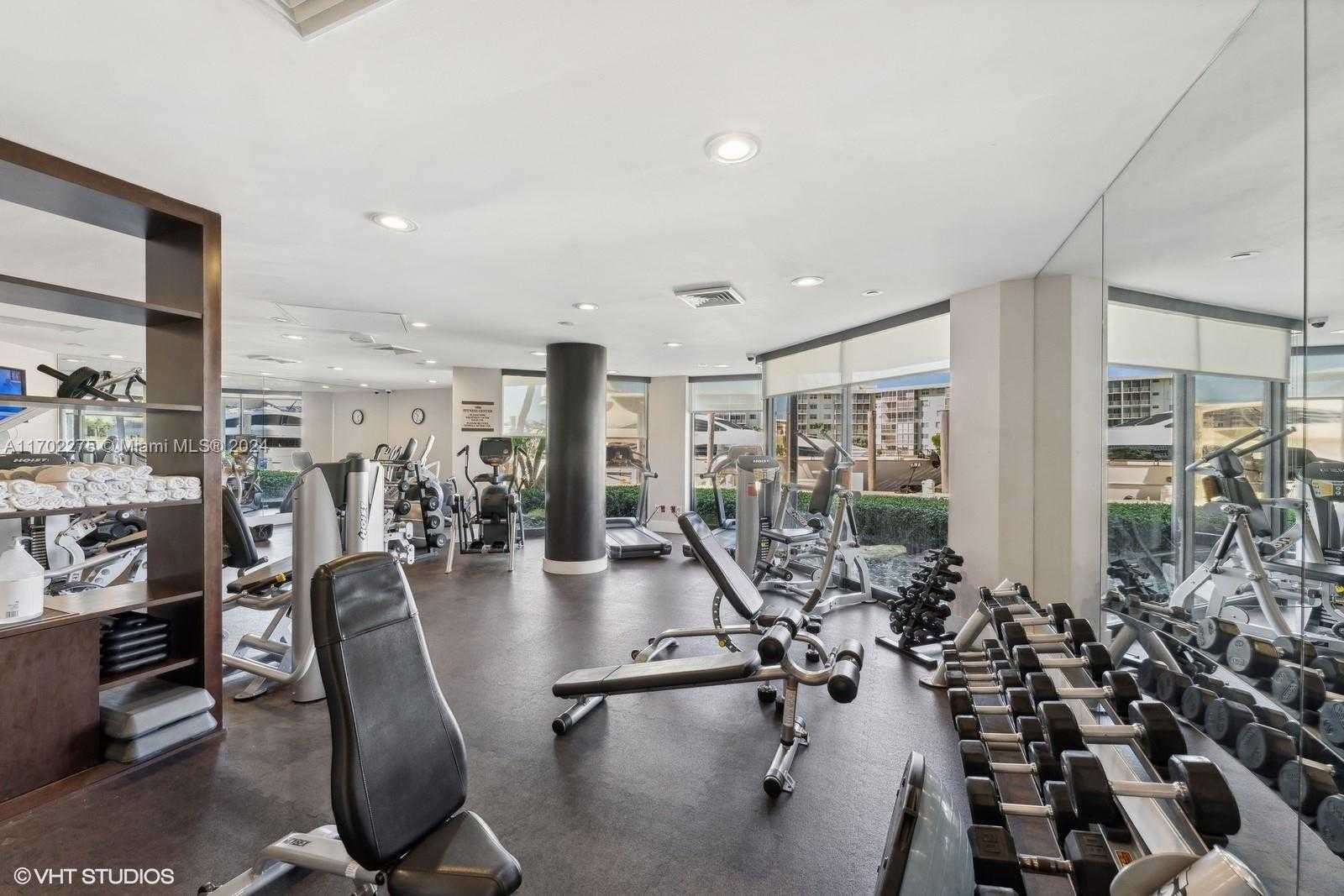 Small Image of 1000 WEST ISLAND BLVD #2911, Aventura Number 21