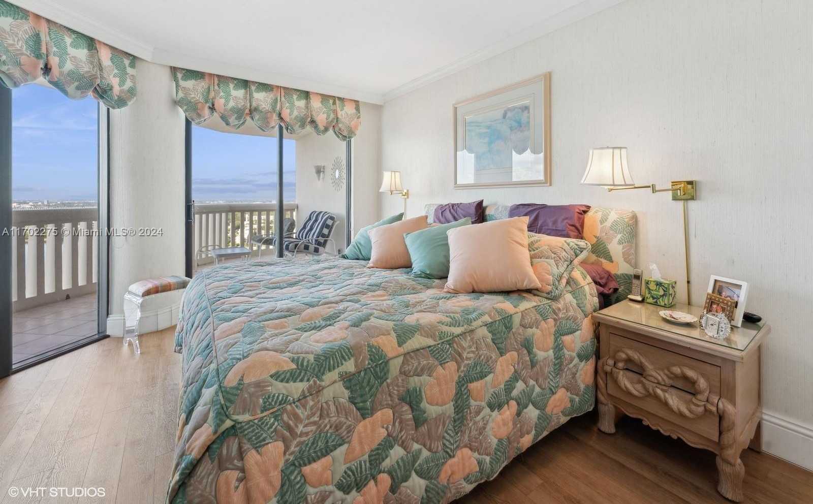 Small Image of 1000 WEST ISLAND BLVD #2911, Aventura Number 43