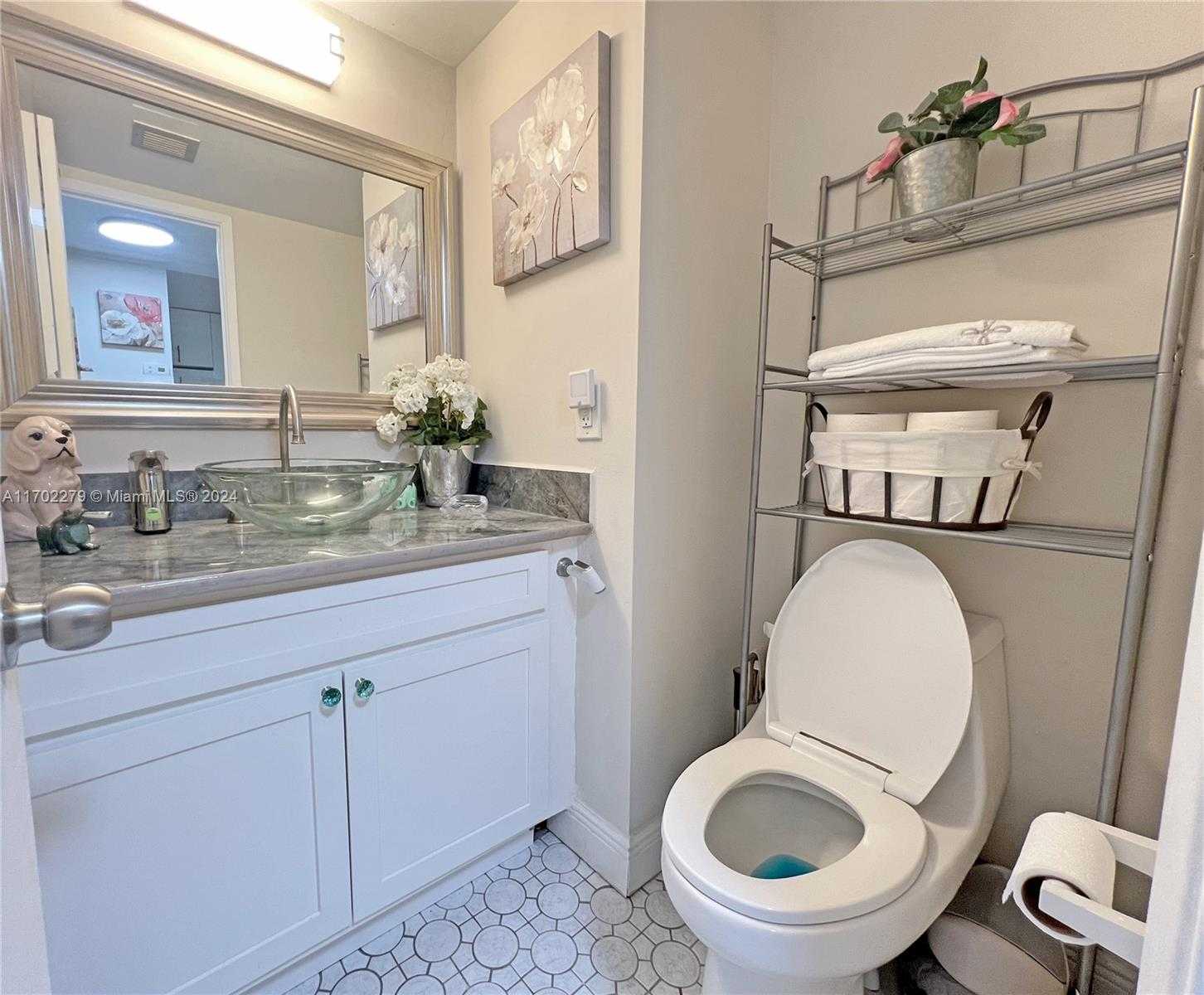 Small Image of 2801 NORTH EAST 183RD ST #1108W, Aventura Number 7