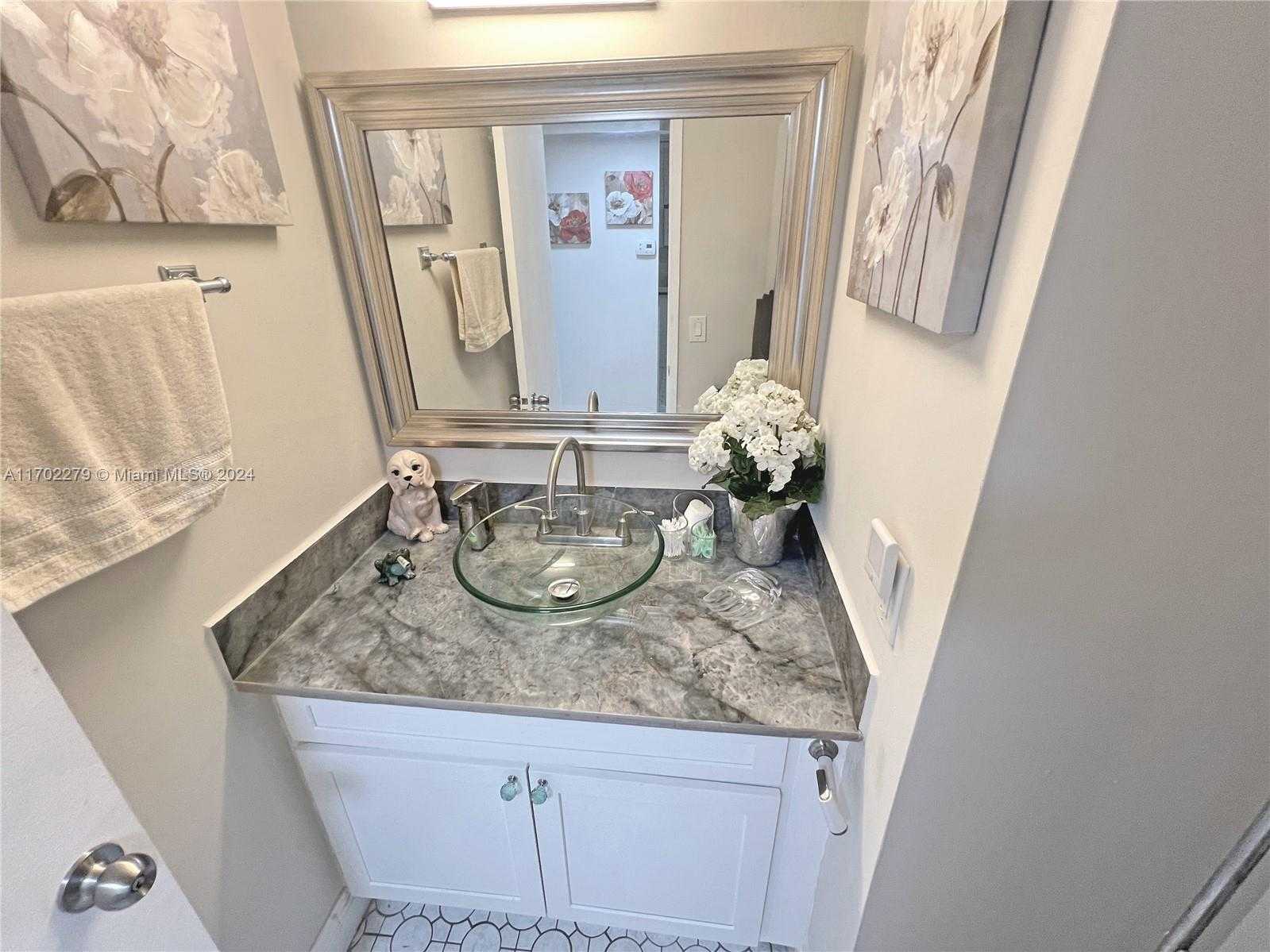 Small Image of 2801 NORTH EAST 183RD ST #1108W, Aventura Number 8