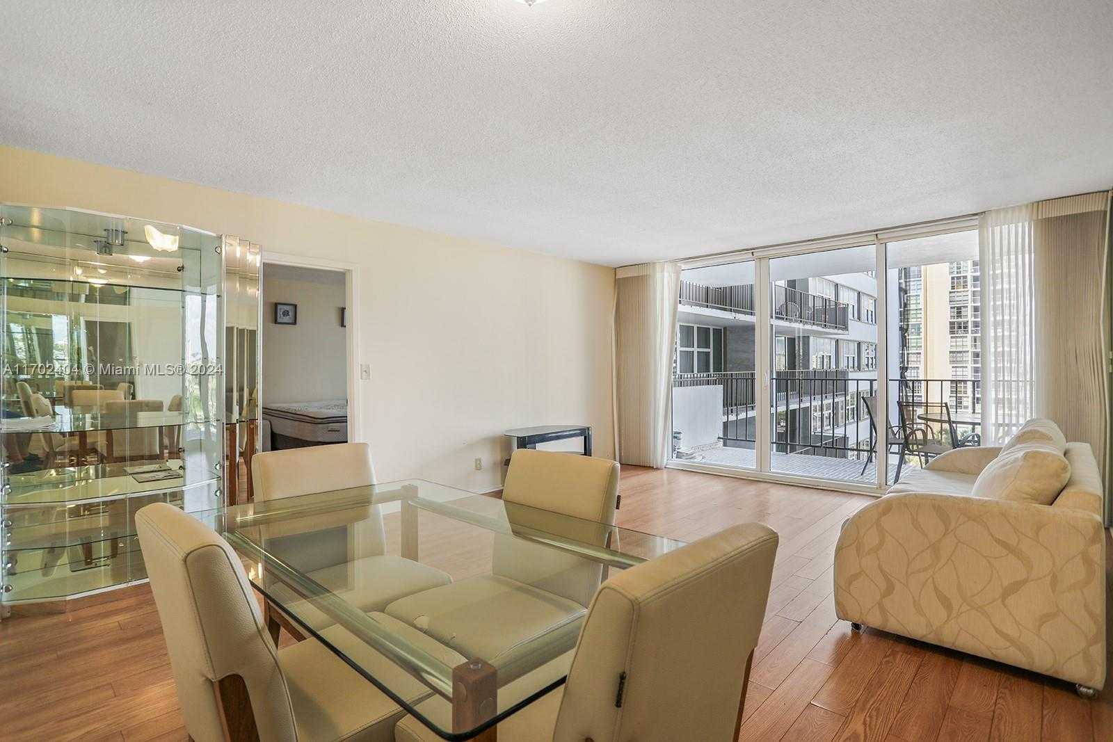 Small Image of 2030 SOUTH OCEAN DR #503, Hallandale Beach Number 13