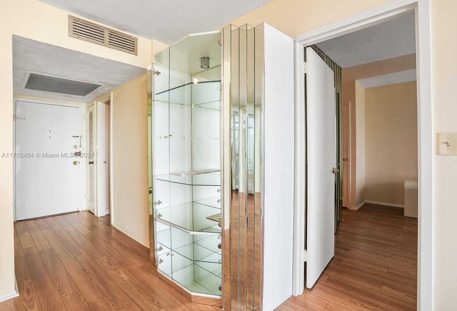 Small Image of 2030 SOUTH OCEAN DR #503, Hallandale Beach Number 20