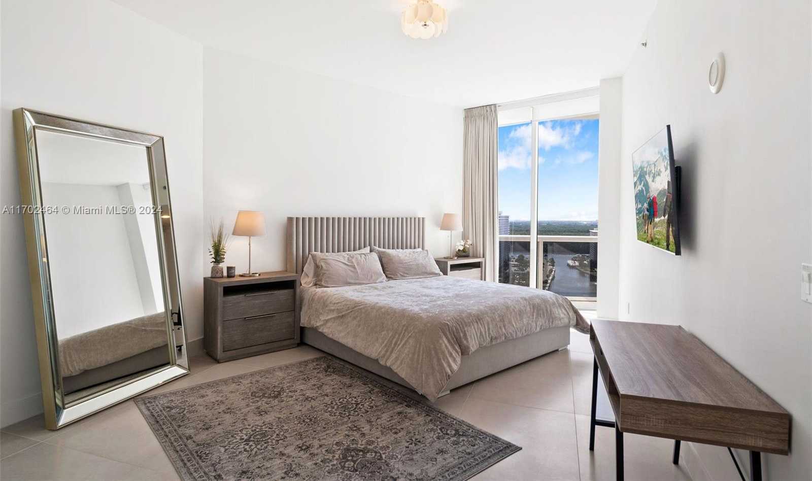 Small Image of 15811 COLLINS AVE #1805, Sunny Isles Beach Number 13