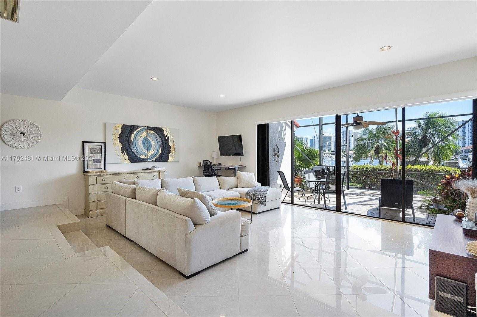 Small Image of 3620 YACHT CLUB DR #503, Aventura Number 14