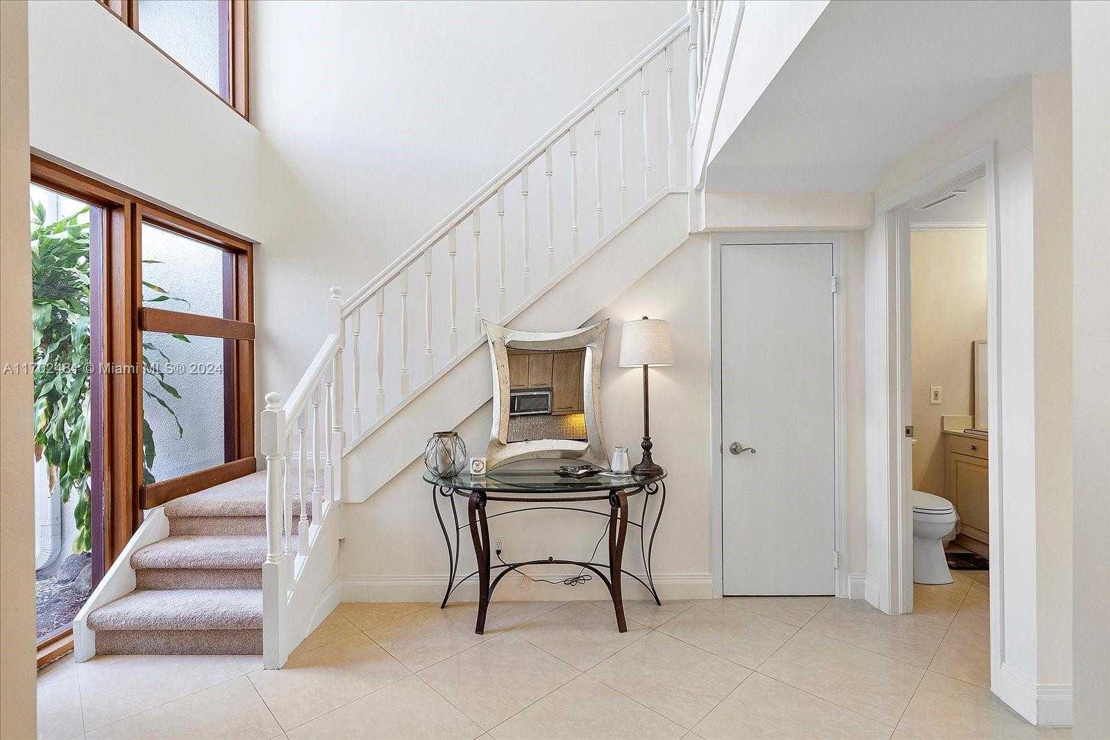 Small Image of 3620 YACHT CLUB DR #503, Aventura Number 31