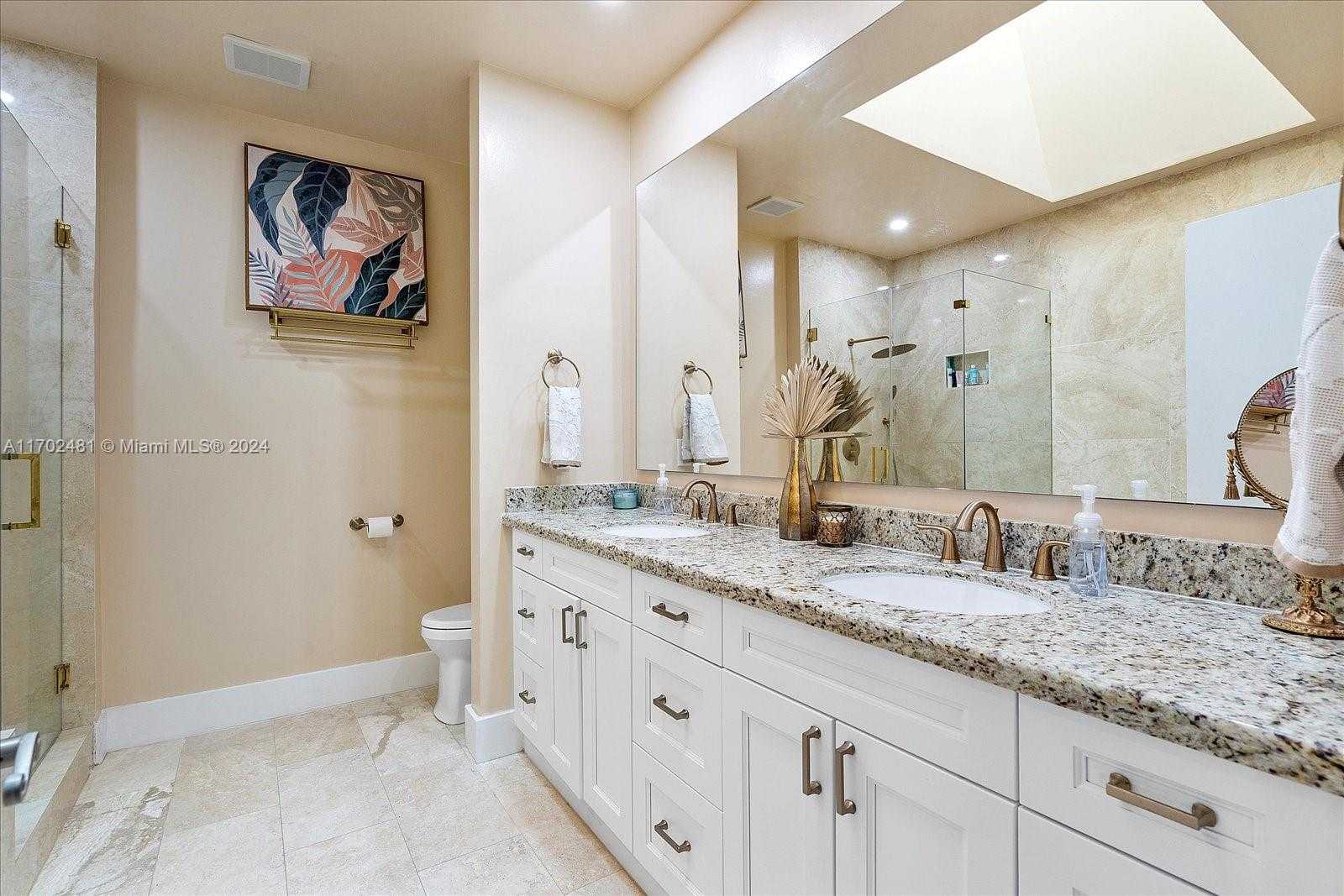 Small Image of 3620 YACHT CLUB DR #503, Aventura Number 41