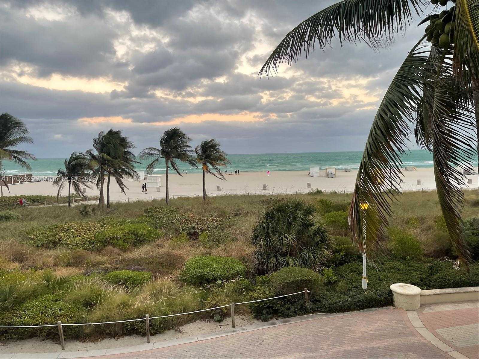 Small Image of 100 LINCOLN RD #833, Miami Beach Number 25