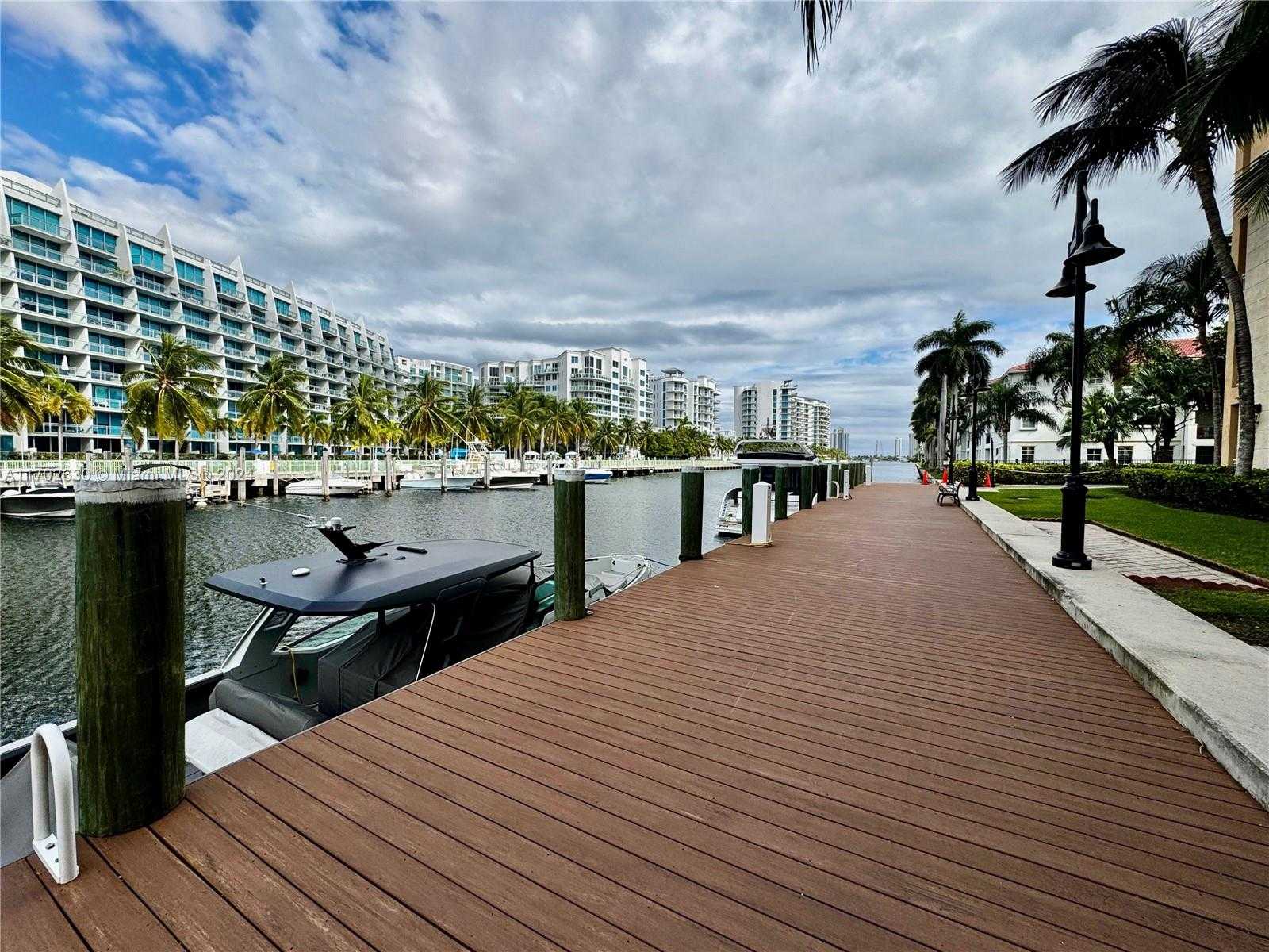 Small Image of 3001 NORTH EAST 185TH ST #514, Aventura Number 27