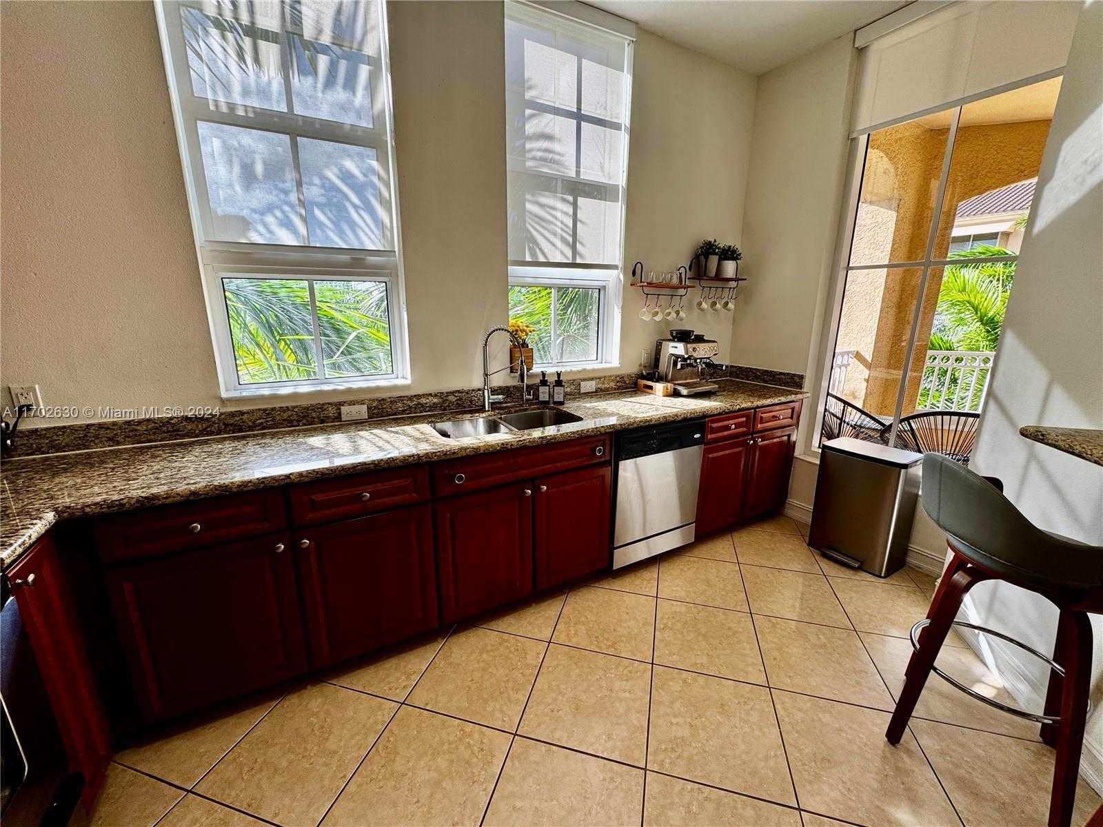 Small Image of 3001 NORTH EAST 185TH ST #514, Aventura Number 3