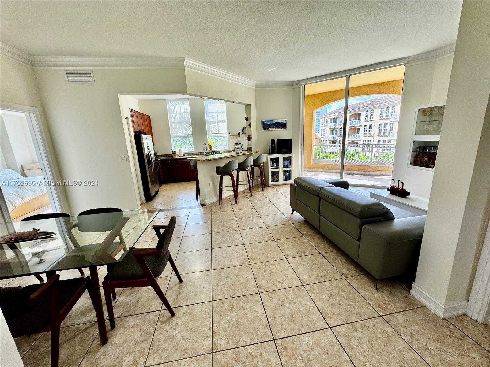 Small Image of 3001 NORTH EAST 185TH ST #514, Aventura Number 4