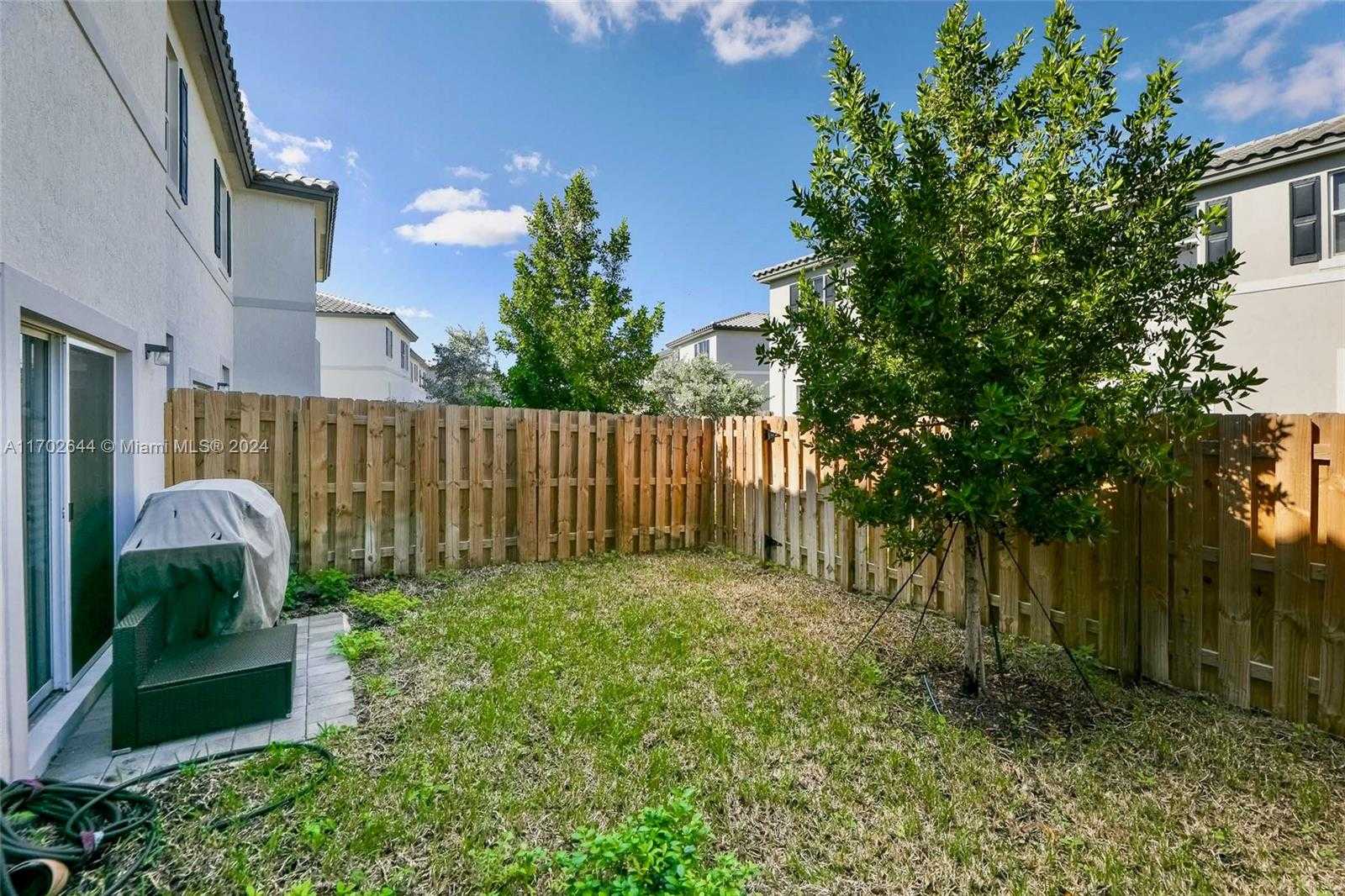 Small Image of 11887 NORTH WEST 46TH ST, Coral Springs Number 24
