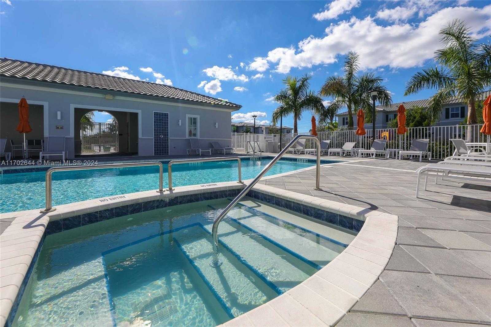 Small Image of 11887 NORTH WEST 46TH ST, Coral Springs Number 28