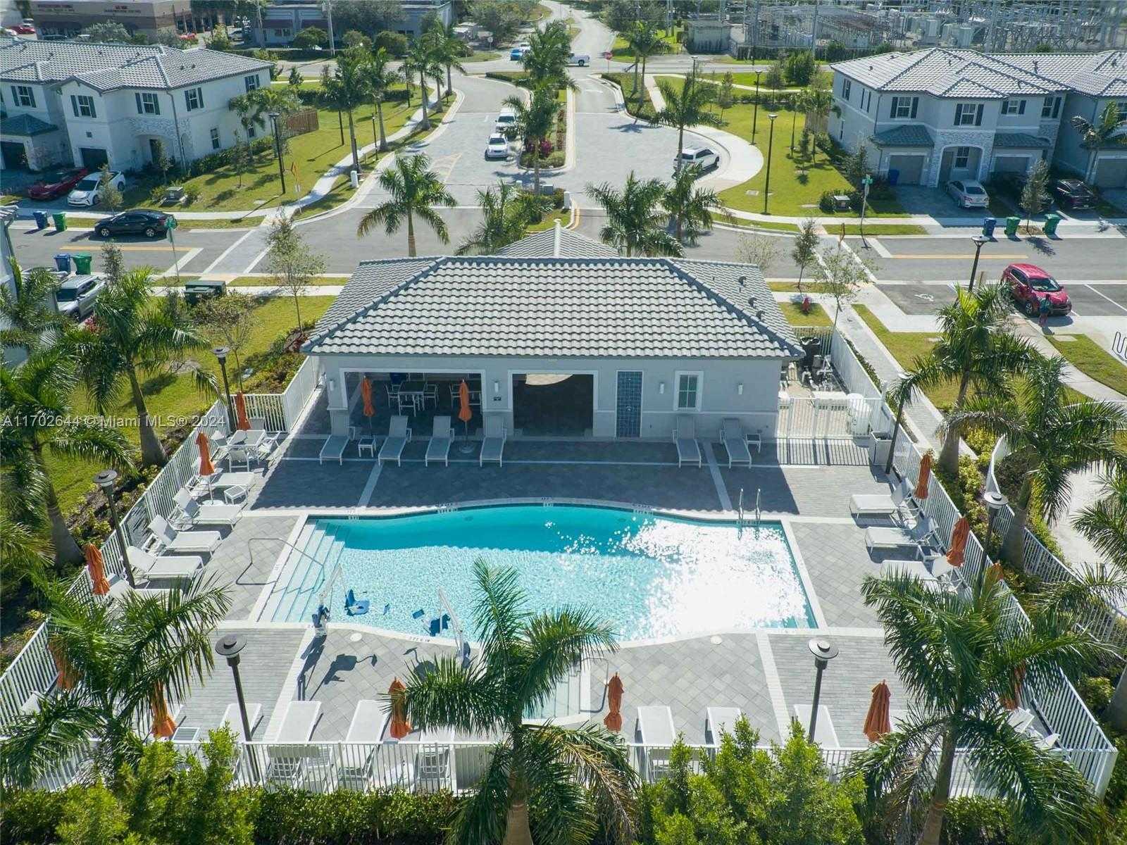 Small Image of 11887 NORTH WEST 46TH ST, Coral Springs Number 29