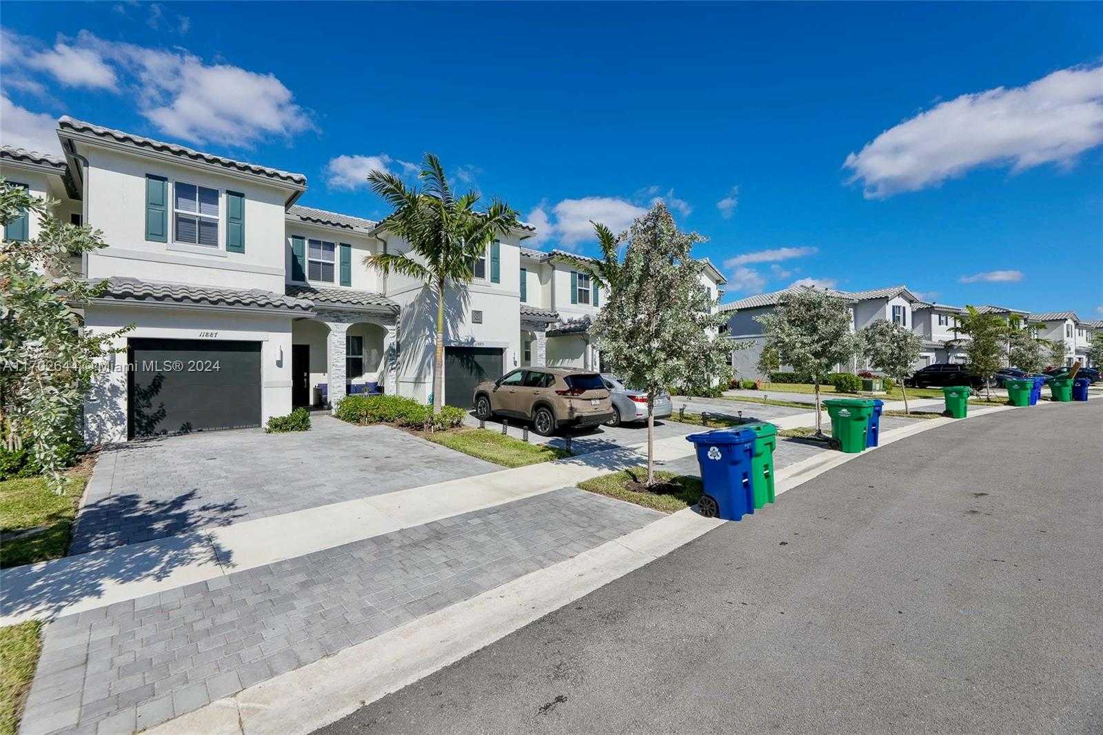 Small Image of 11887 NORTH WEST 46TH ST, Coral Springs Number 33