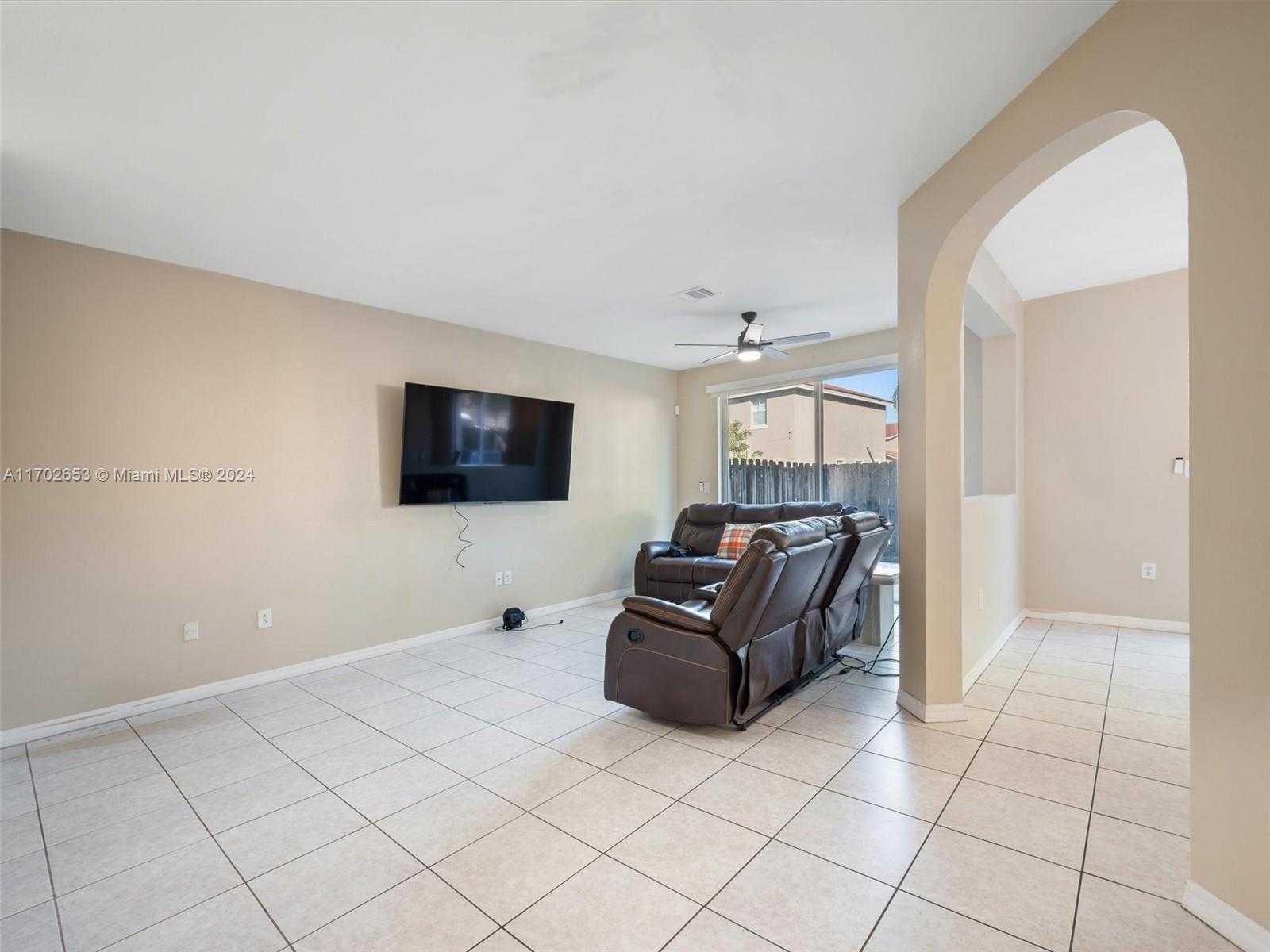 Small Image of 13813 SOUTH WEST 275TH TER, Homestead Number 14