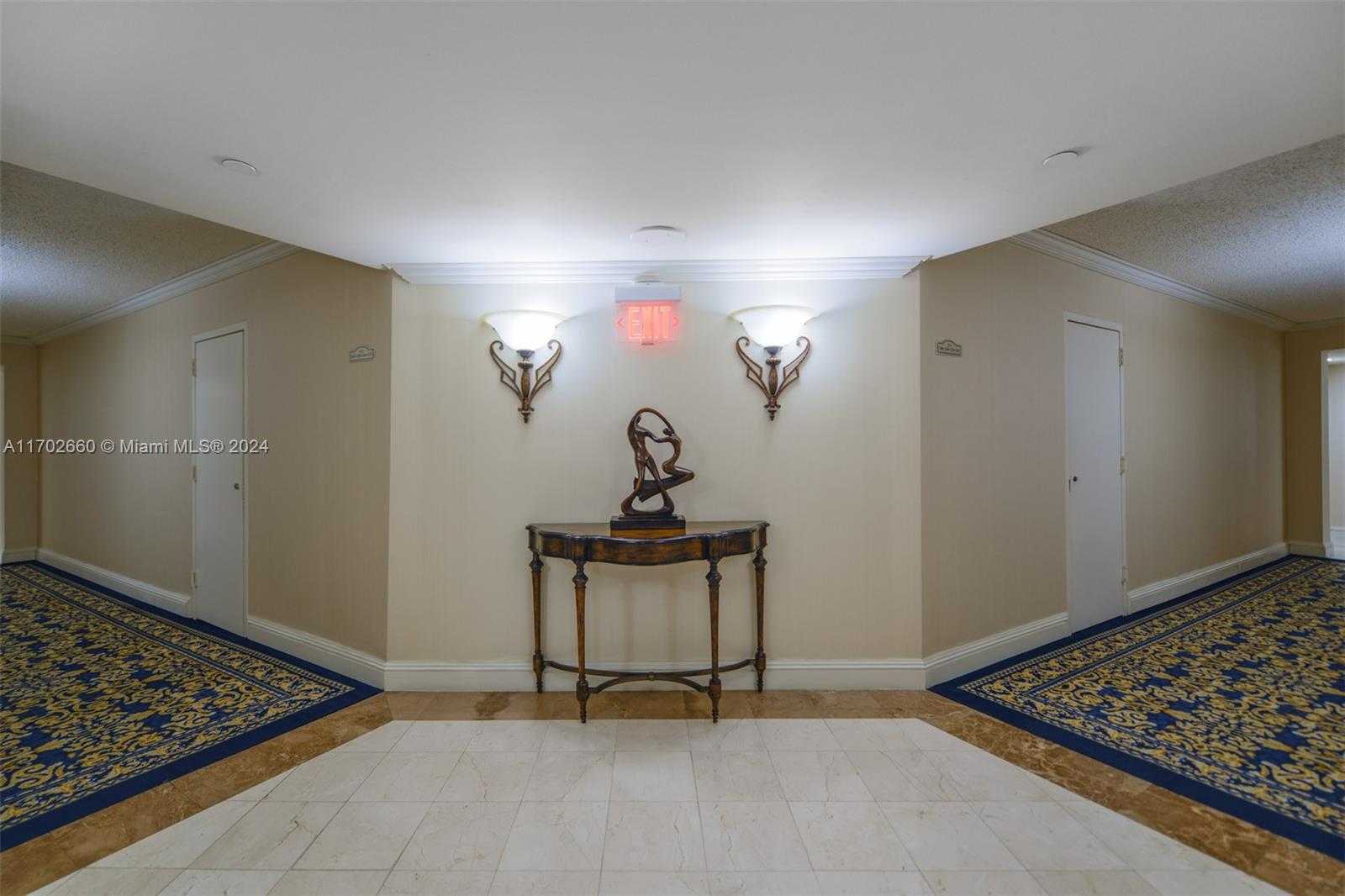 Small Image of 3530 MYSTIC POINTE DR #2108, Aventura Number 16