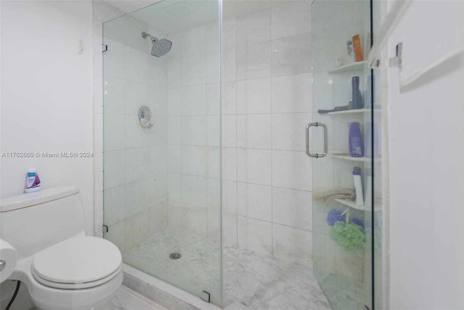 Small Image of 3530 MYSTIC POINTE DR #2108, Aventura Number 17