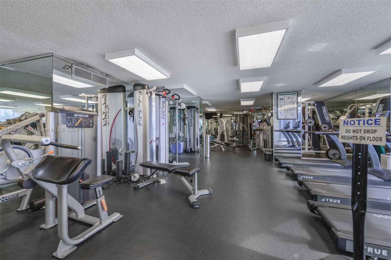 Small Image of 3530 MYSTIC POINTE DR #2108, Aventura Number 18