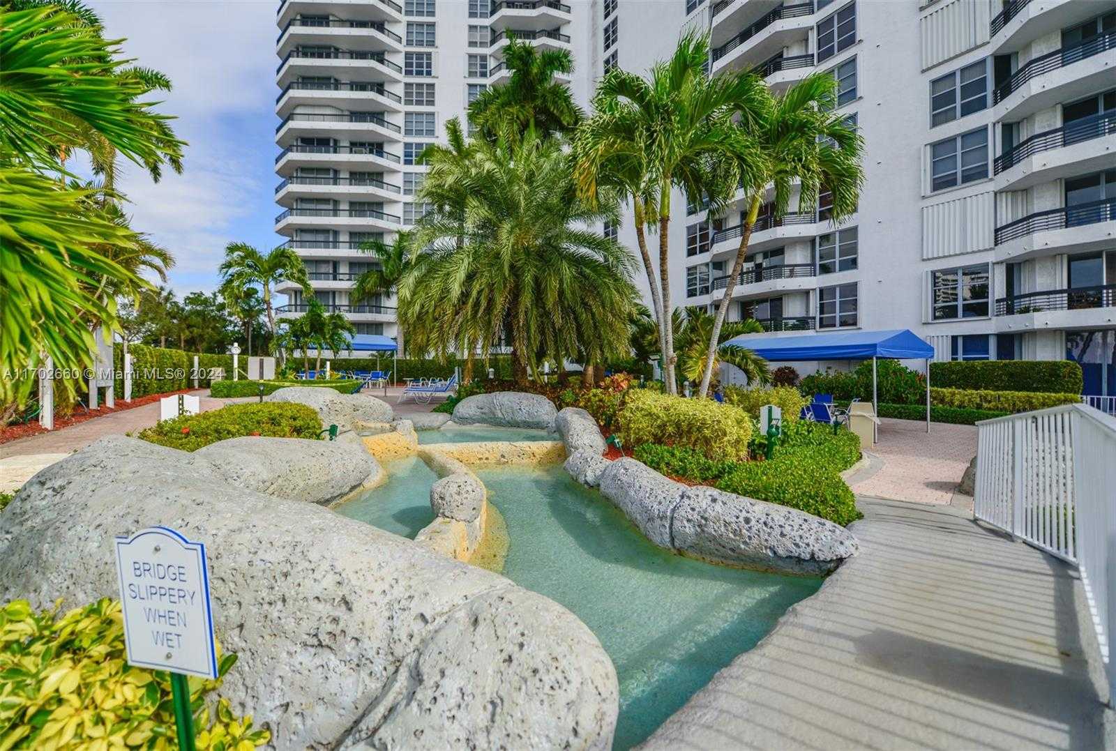 Small Image of 3530 MYSTIC POINTE DR #2108, Aventura Number 19
