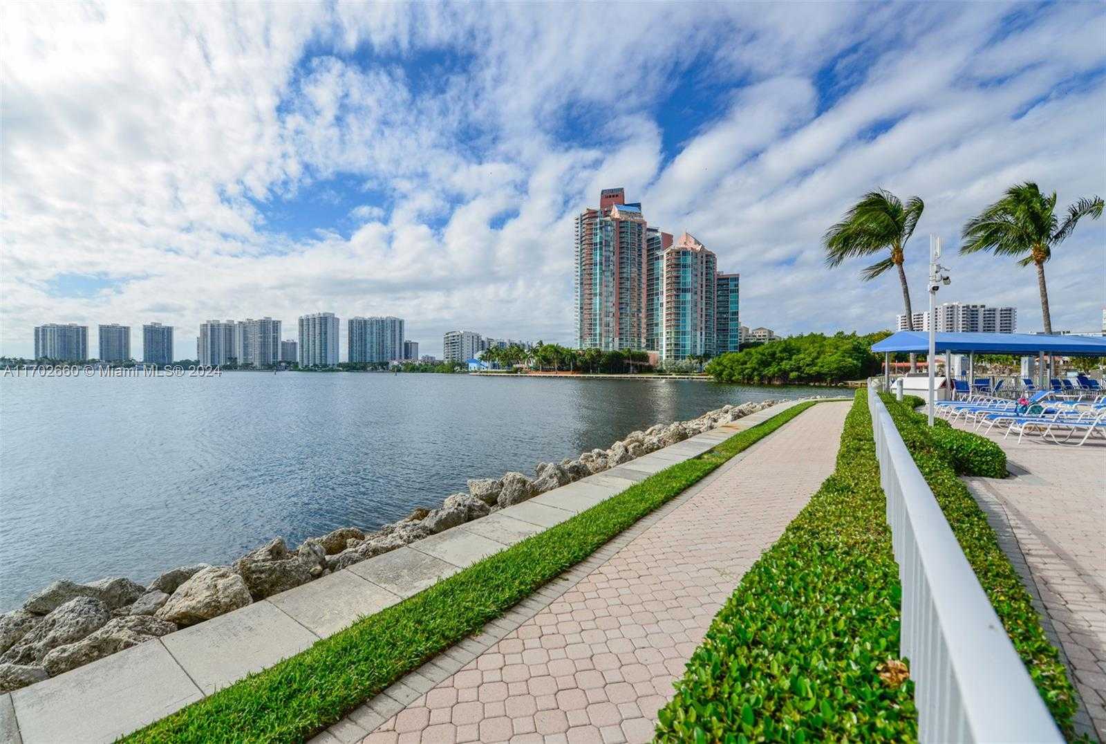 Small Image of 3530 MYSTIC POINTE DR #2108, Aventura Number 5